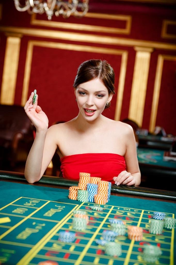 shbbet Myanmar Card Games Mobile ဖြင့် Baccarat Blackjack ကစားနည်း